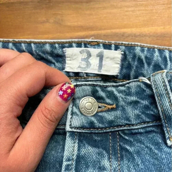 We the free size 31 jeans good used condition - Picture 4 of 7